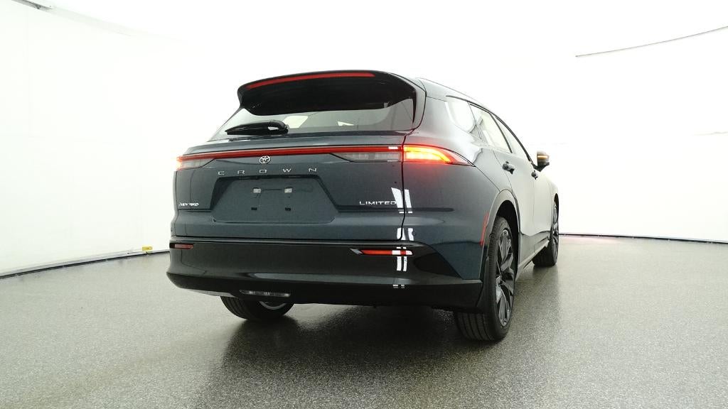 2026 Toyota Toyota Crown Signia Limited