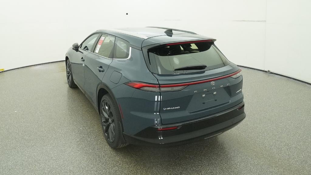 2026 Toyota Toyota Crown Signia Limited