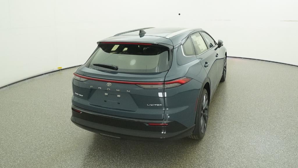 2026 Toyota Toyota Crown Signia Limited