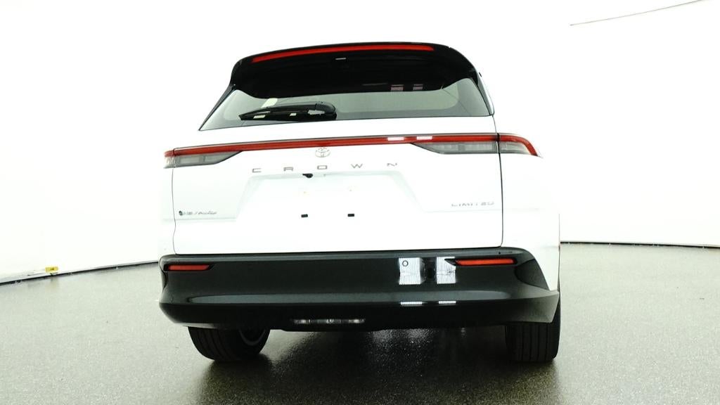 2026 Toyota Crown Signia Limited