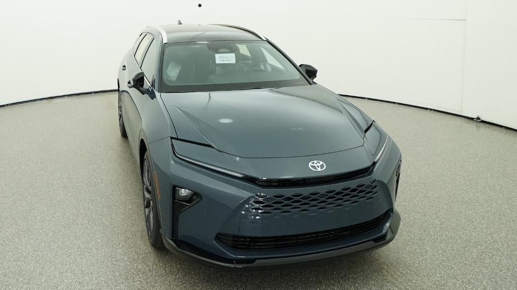 2026 Toyota Toyota Crown Signia Limited