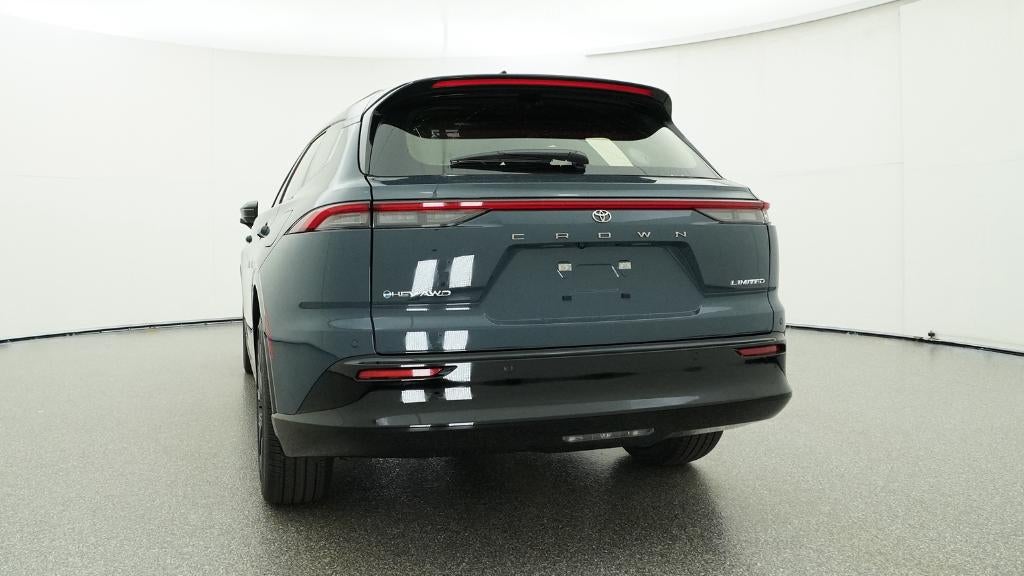 2026 Toyota Toyota Crown Signia Limited