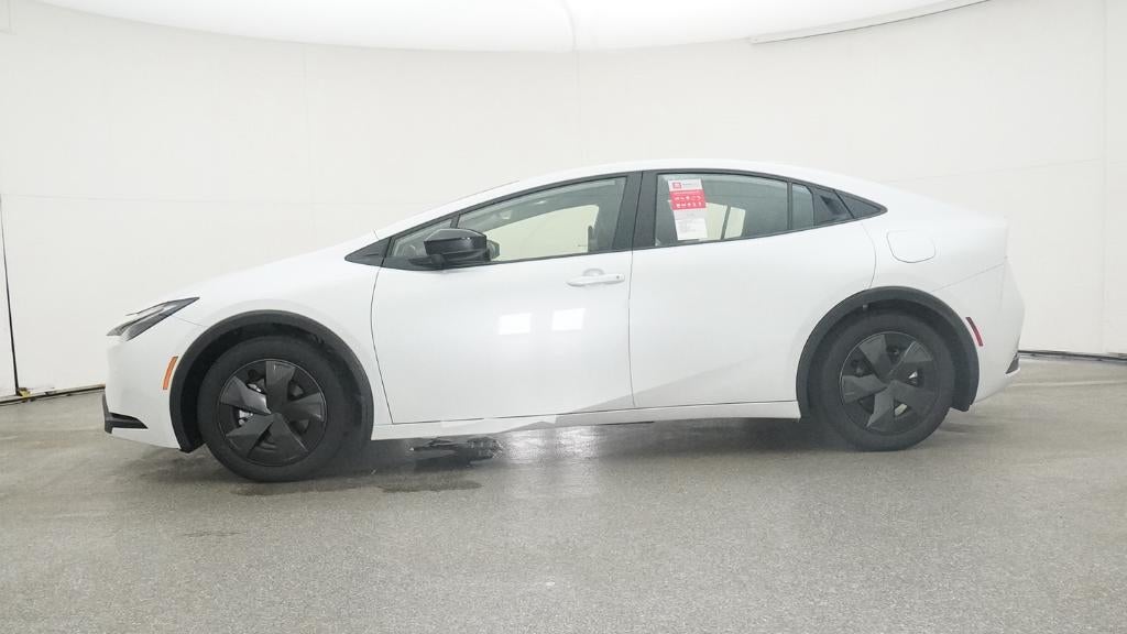 2025 Toyota Prius Plug-in Hybrid SE