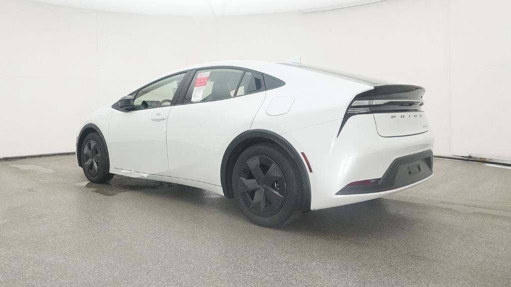 2025 Toyota Prius Plug-in Hybrid SE