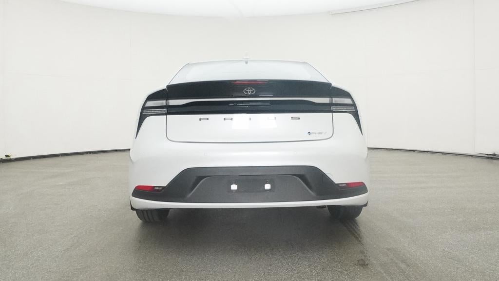 2025 Toyota Prius Plug-in Hybrid SE