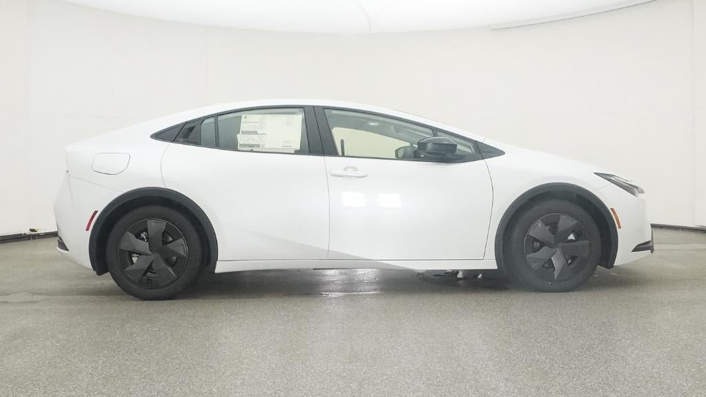 2025 Toyota Prius Plug-in Hybrid SE