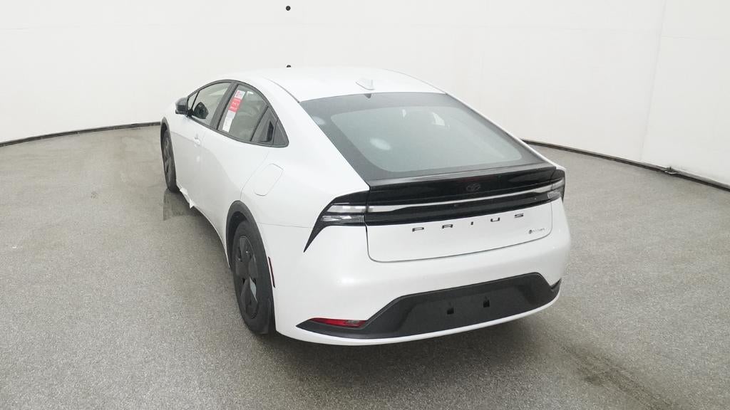 2025 Toyota Prius Plug-in Hybrid SE