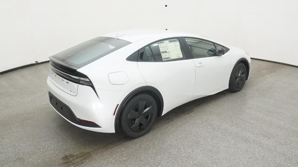 2025 Toyota Prius Plug-in Hybrid SE