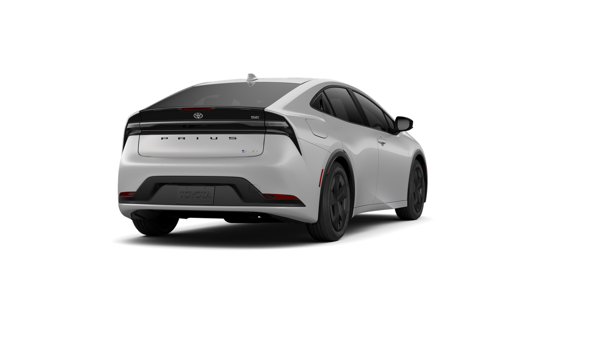 2027 Toyota Prius Plug-in Hybrid SE