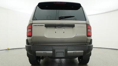 2026 Toyota Land Cruiser 4WD (Natl)