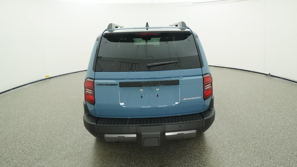 2026 Toyota Land Cruiser 4WD (Natl)