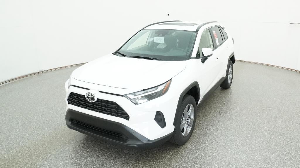 2025 Toyota RAV4 XLE