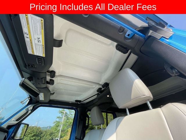 2022 Jeep Wrangler Sahara