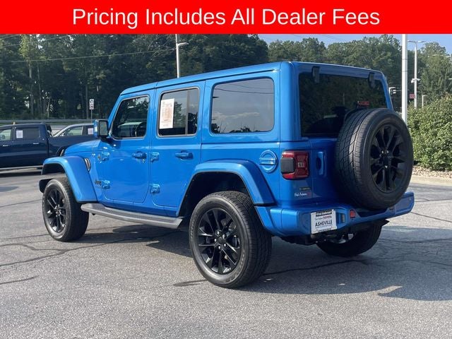 2022 Jeep Wrangler Sahara