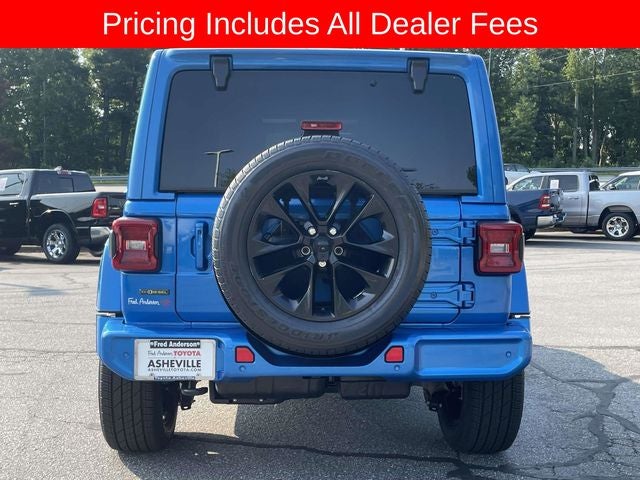 2022 Jeep Wrangler Sahara