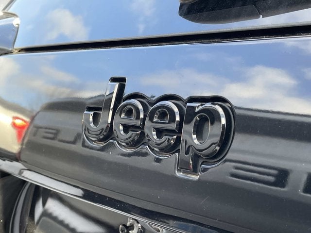 2023 Jeep Cherokee Altitude