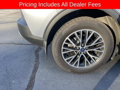 2022 Ford Escape Titanium