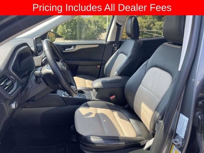 2022 Ford Escape Titanium