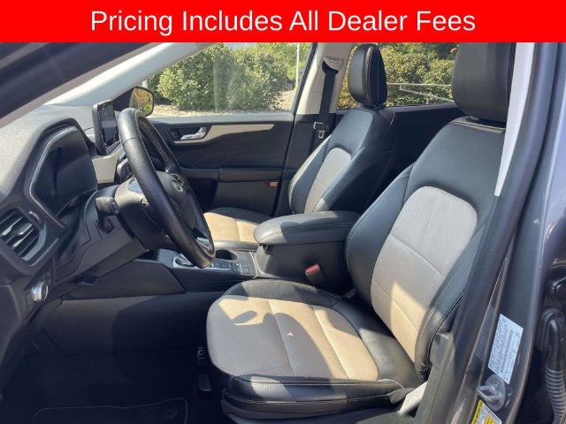 2022 Ford Escape Titanium