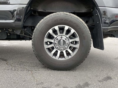 2022 Ford F-250SD Lariat