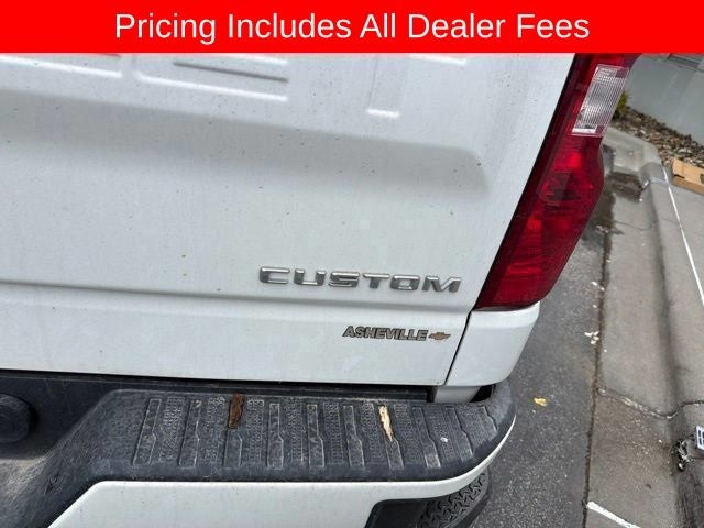 2023 Chevrolet Silverado Custom