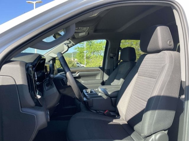 2023 Chevrolet Silverado LT