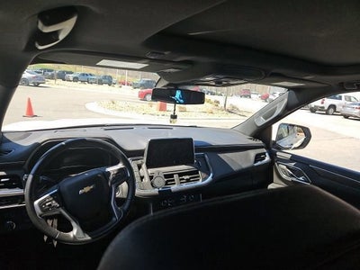 2023 Chevrolet Suburban LT