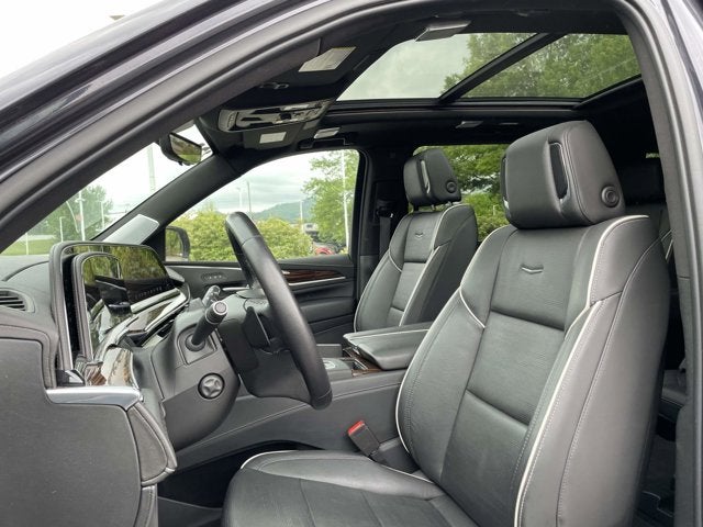 2022 Cadillac Escalade Premium Luxury