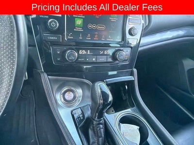 2019 Nissan Maxima SR