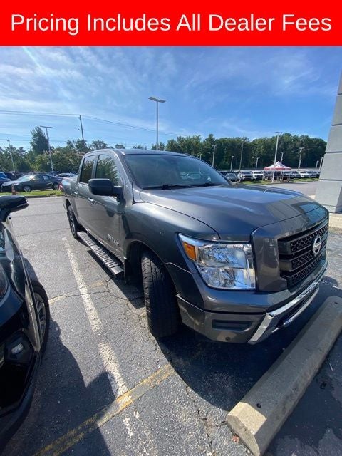 2021 Nissan Titan SV