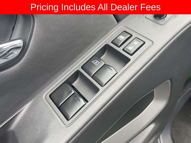 2022 Nissan Frontier SV