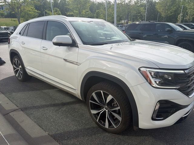2024 Volkswagen Atlas Cross Sport 2.0T SEL Premium R-Line