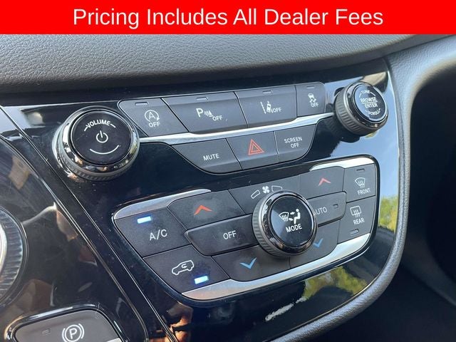 2025 Chrysler Pacifica Select