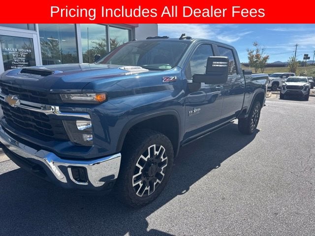 2024 Chevrolet Silverado HD LT