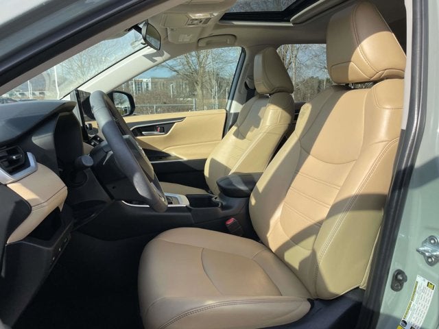 2023 Toyota RAV4 XLE Premium