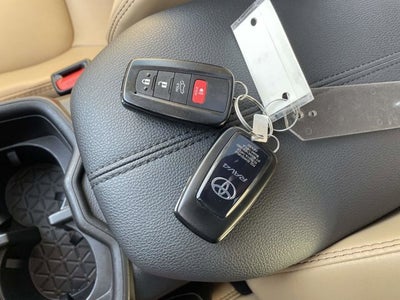 2023 Toyota RAV4 XLE Premium