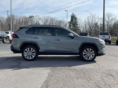2023 Toyota RAV4 XLE Premium