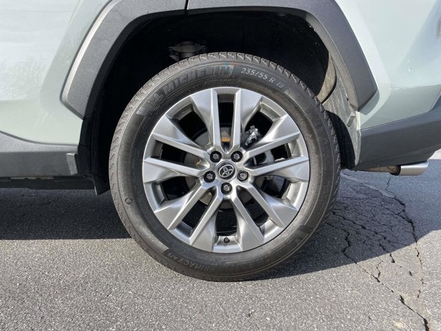 2023 Toyota RAV4 XLE Premium