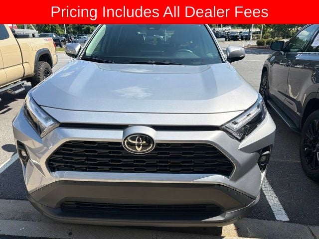 2025 Toyota RAV4 XLE Premium