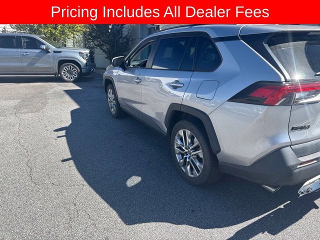 2021 Toyota RAV4 XLE Premium