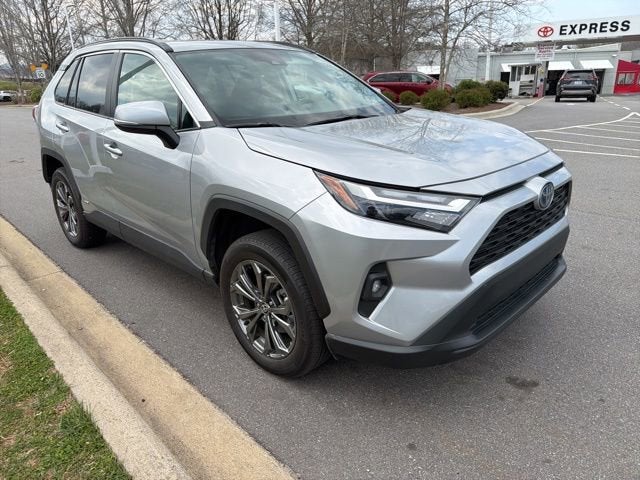 2022 Toyota RAV4 Hybrid XLE Premium