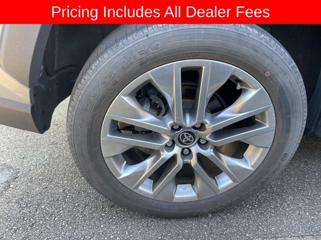 2023 Toyota RAV4 XLE Premium