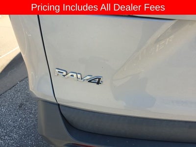 2020 Toyota RAV4 LE