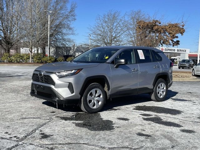 2024 Toyota RAV4 LE