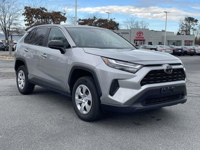 2024 Toyota RAV4 LE