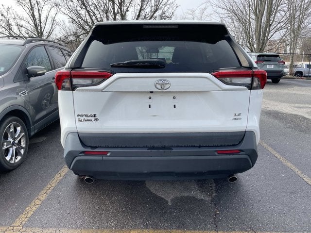 2021 Toyota RAV4 LE