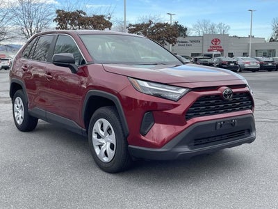 2024 Toyota RAV4 LE