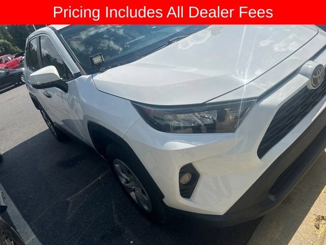 2022 Toyota RAV4 LE