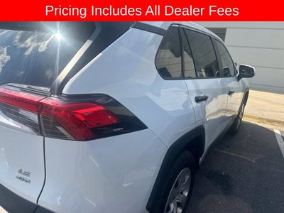 2022 Toyota RAV4 LE