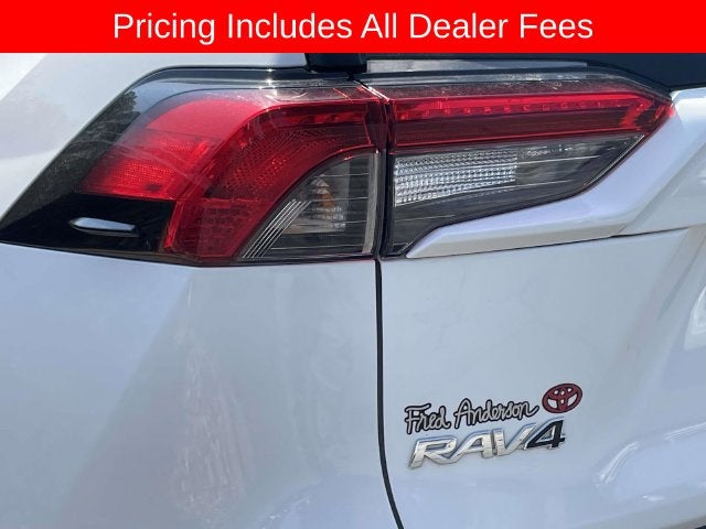 2022 Toyota RAV4 LE